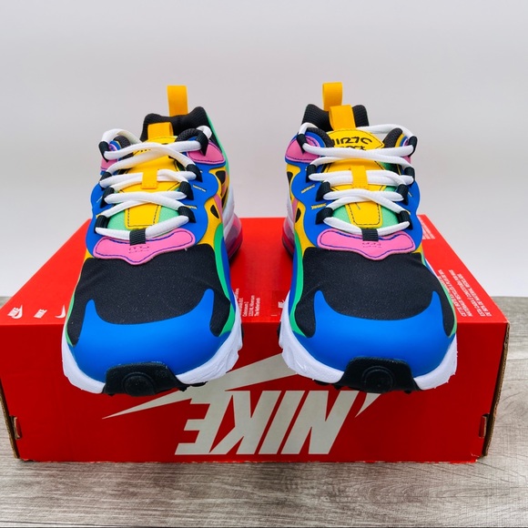 Nike Air Max 270 React - Picture 4 of 7